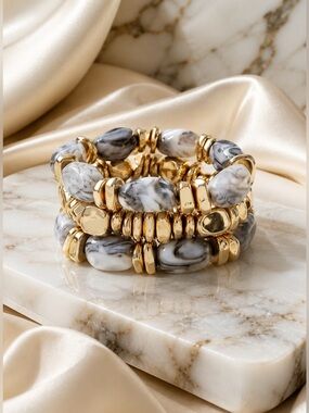 Elegant Gray Marble Resin Beaded Bracelet Set with Gold Accents